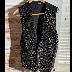 Vintage Velvet Embroidered Vest – Honors Plus Size – Boho Gothic